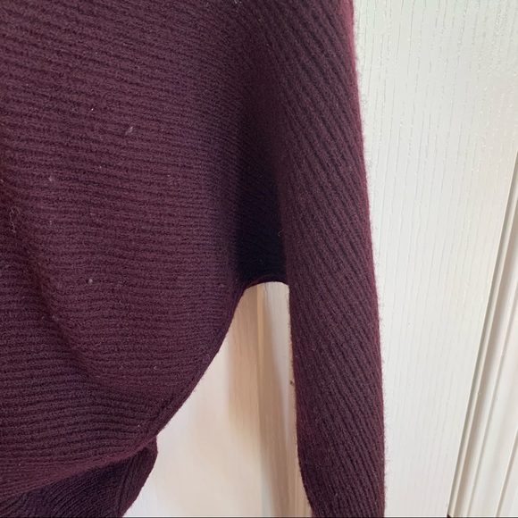 Aritzia Wilfred Bourassa High Low Sweater - Small - Picture 7 of 7
